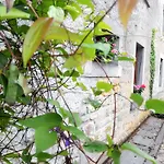בית נופש Charming House In Scy, Hamois With Enclosed Garden Scy
